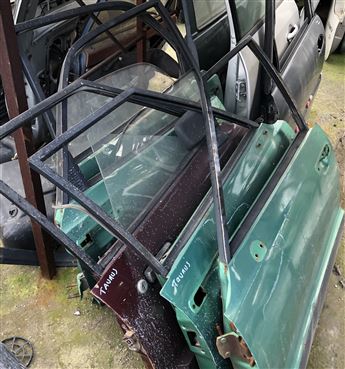 Ford Taunus 1970-1982 (Balta Burun) Sol Arka Kapı