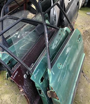 Ford Taunus 1970-1982 (Balta Burun) Sol Ön Kapı