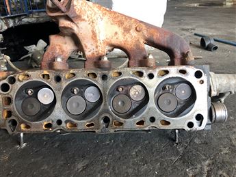 Ford Taunus - Anadol 2.0  Çıkma Motor Silindir Kapağı