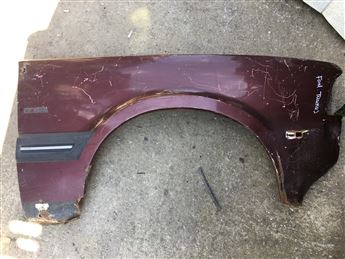 Ford Taunus P 100 Sağ Ön Çamurluk