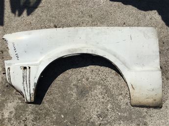 Ford Taunus P 100 Sol Ön Çamurluk