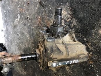 Ford Transit 2.4 1982-1992 Direksiyon Kutusu