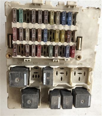 Ford Transit Connect Sigorta Kutusu 518774302