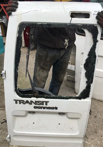 Ford Transit Connect (Sol Kanat) Arka Cam Silecek Motoru