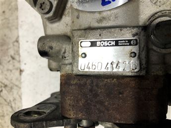 Ford Transit V184 2.4 TDI Mazot Pompası BOSCH 0460414216