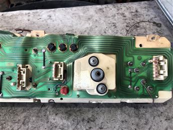  gelmeden önce parçanın son durumu hakkında bilgi almaları rica olunur. Verilen fiyatlar parçanın 