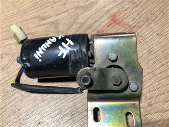 HF Kanuni Ön Cam Silecek Motoru