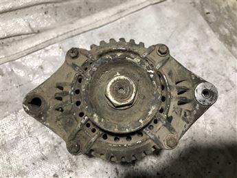 Honda Civic 1987-1992 (AHGA01 A1T04691) Çıkma Şarj