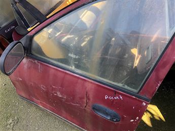 Hyundai Accent 1994-2002 (Yumurta Kasa) Çıkma Sol Ön Kapı