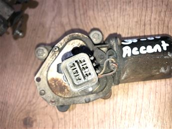 Hyundai Accent 1995-00 Ön Cam Silecek Motoru--2 (2)