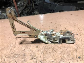 Hyundai Accent 1995-00 Sağ ÖN Kapı Kilidi