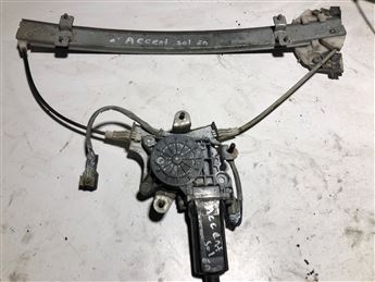 Hyundai Accent 1995-2000 Sol Ön Cam Krikosu