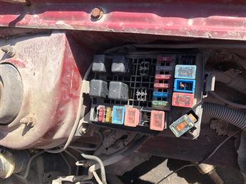 Hyundai Accent 1998-2000 (Yumurta Kasa) Sigorta Ku