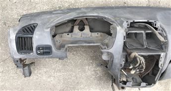 Hyundai Accent 2000-2002 (Milenyum Kasa) Göğüslük 