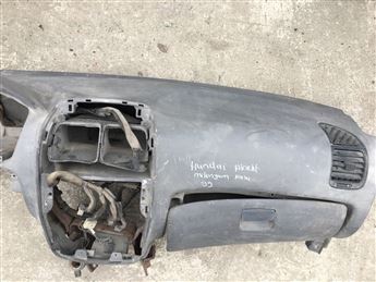 Hyundai Accent 2000-2002 (Milenyum Kasa) Göğüslük 