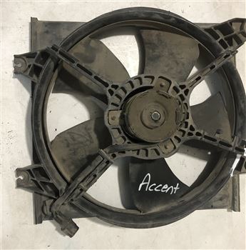 Hyundai Accent 2000-2006  Çıkma Radyatör Fan Motor