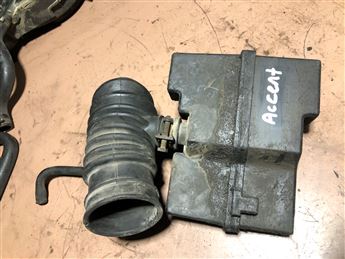 Hyundai Accent 2000-2006 Hava Filtre Rezonatörü (28190-22611)