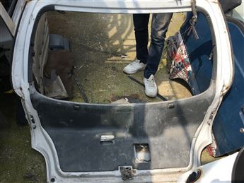 Hyundai Accent HB 1995-1999 Çıkma Bagaj Kapağı