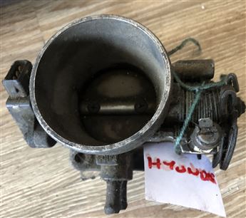 Hyundai Coupe (1997-2002) Gaz Kelebeği Bogaz Keleb