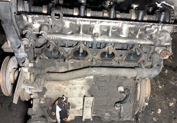 Hyundai Elantra 1.8 Komple Motor