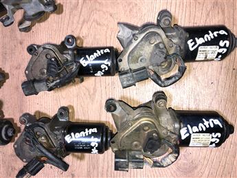 Hyundai Elantra 1990-1995 Ön Cam Silecek Motoru (4)