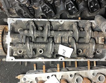 Hyundai Excel Çıkma Motor Silindir Kapağı