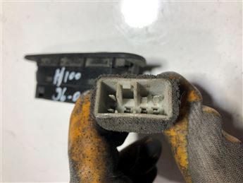 Hyundai H100 2'li Cam Düğmesi