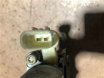 Hyundai H100 L300 1993-2008 Sağ Ön Kapı Cam Krikosu