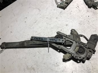 Hyundai H100 L300 1993-2008 Sağ Ön Kapı Cam Krikosu