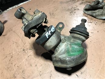 Hyundai H100 L300 Direksiyon Aktarma Yardımcı Dişlisi Kutusu