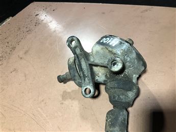 Hyundai H100 L300 Direksiyon Aktarma Yardımcı Dişlisi Kutusu