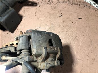 Hyundai H100 L300 Panelvan Ön Fren Kaliperi