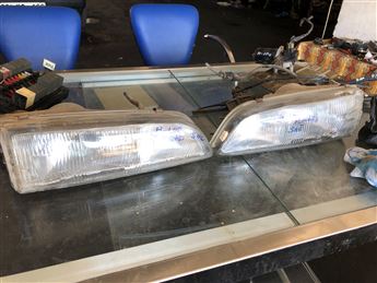 Hyundai H100 Panelvan Sol Ön Farı - Oto Çıkma Parça