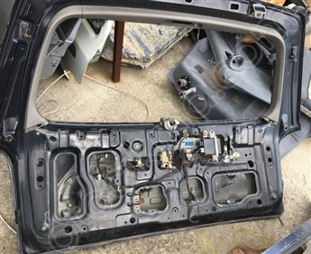 Hyundai Santa Fe 2000-2005 Çıkma Bagaj Kapağı