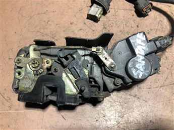 Hyundai Santa Fe 20001-2006 Sol Arka Kapı Kilidi