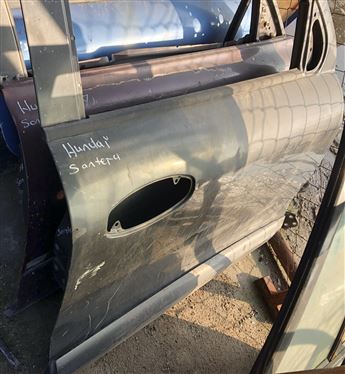 Hyundai Santa Fe 2005-2007 Sağ Ön Kapı