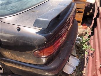 Hyundai Sonata 1995 Sol Arka Stop