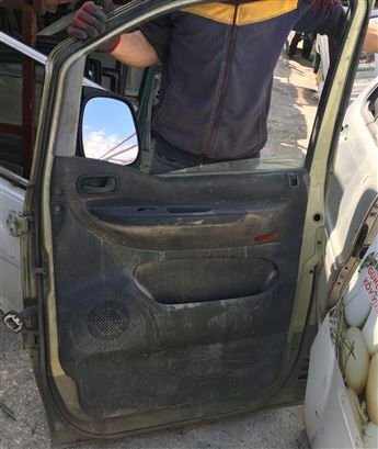 Hyundai Starex 2000-2009 Çıkma Sağ Ön Kapı