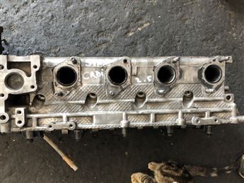 Hyundai Starex 2.5 CRDİ  Çıkma Motor Silindir Kapağı