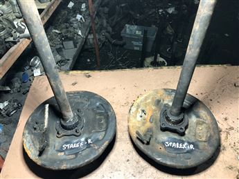 Hyundai Starex Arka Sağ Aks Taşıyıcı Fren Tablası