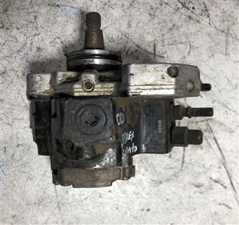 Hyundai Starex Sorento 2.5 CRDİ Mazot Pompası 0445010101 BOSCH