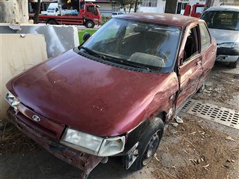 Lada Vega Çıkma Motor Kaputu