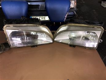 Peugeot Partner 1998-2002 Sağ Ön Far