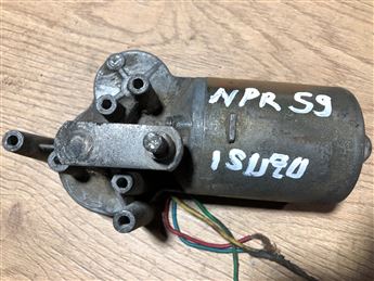 Isuzu NPR Ön Cam Silecek Motoru