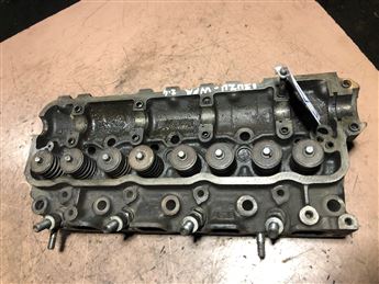 Isuzu WFR 2.4 Silindir Kapağı (2)