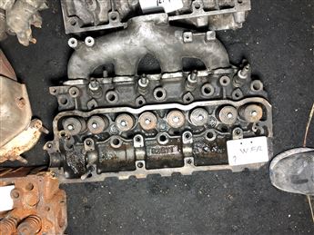 Isuzu WFR Pikap Çıkma Motor Silindir Kapağı