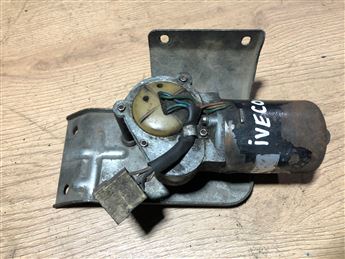 İveco 35.9 65.9 1990-2004 Ön Cam Silecek Motoru (2)