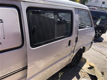 Kia Besta Sağ Sürgülü Kapı