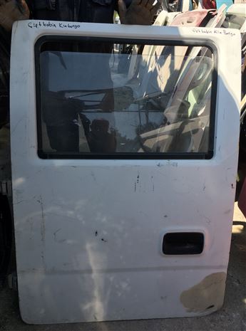 Kia Bongo 1997-2005 (Çift Kabin) Çıkma Sol Arka Kapı