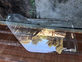 Kia Bongo Sağ Ön Kapı Camı